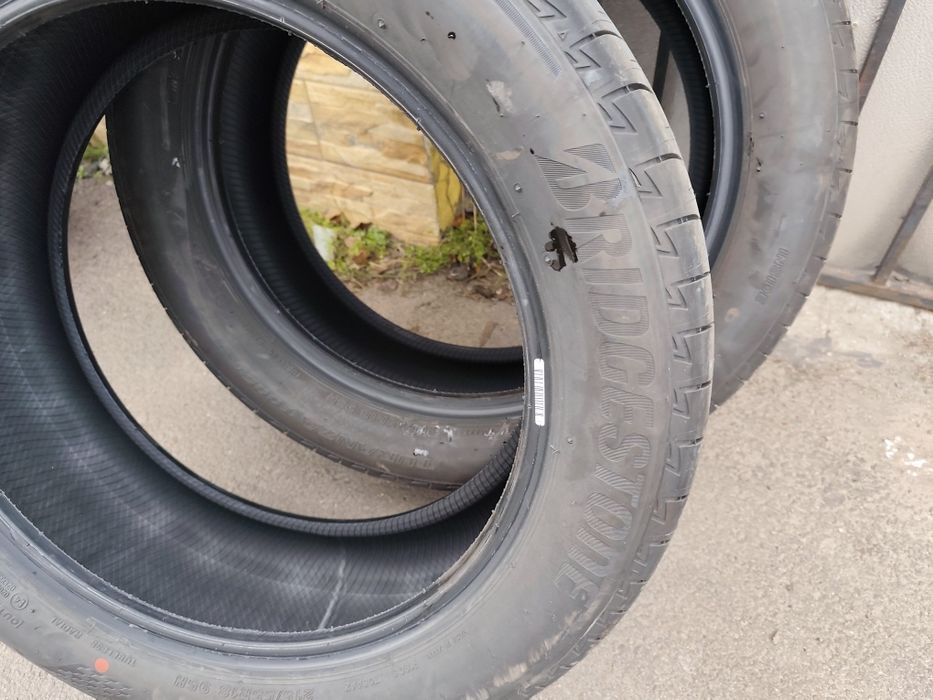 Anvelope Bridgestone