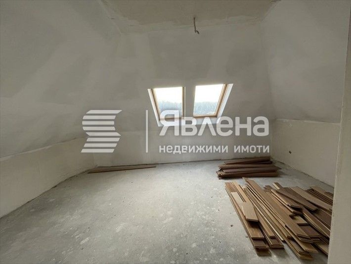 Продава се Многостаен апартамент в Благоевград, Широк център - 122 кв.м за 1271 €/кв.м - Снимка #2