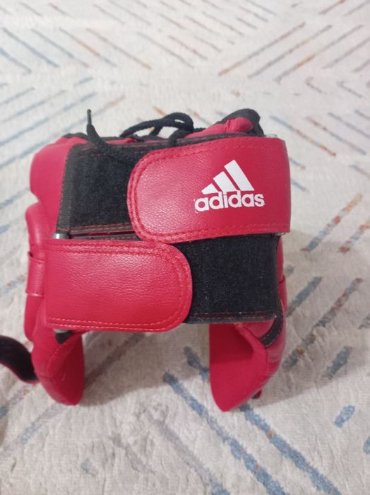Adidas шлем размер L
