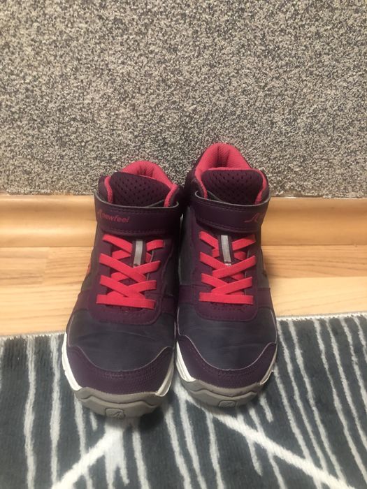 Оригинални боти Декатлон 30 -32 ном!  Неразличими от нови.