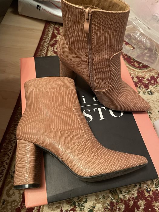 Полусапожки демисезонные от фирмы Mio Gusto