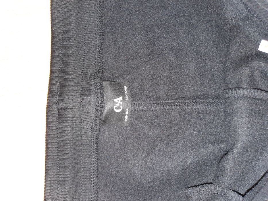 Pantaloni C&A noi mar 13-14 ani