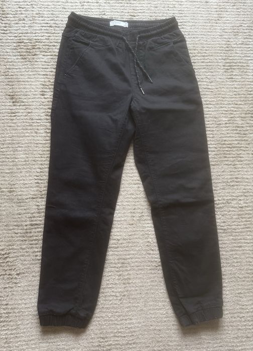 Geaca casual dama si pantaloni casual sport.
