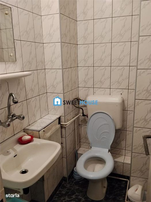 Apartament cu 4 Camere  Zona Ultracentrala  B-Dul Unirii