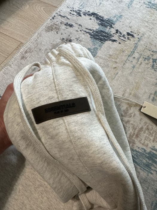 Pantaloni Relaxed Essentials Fear Of God “Light Oatmeal”