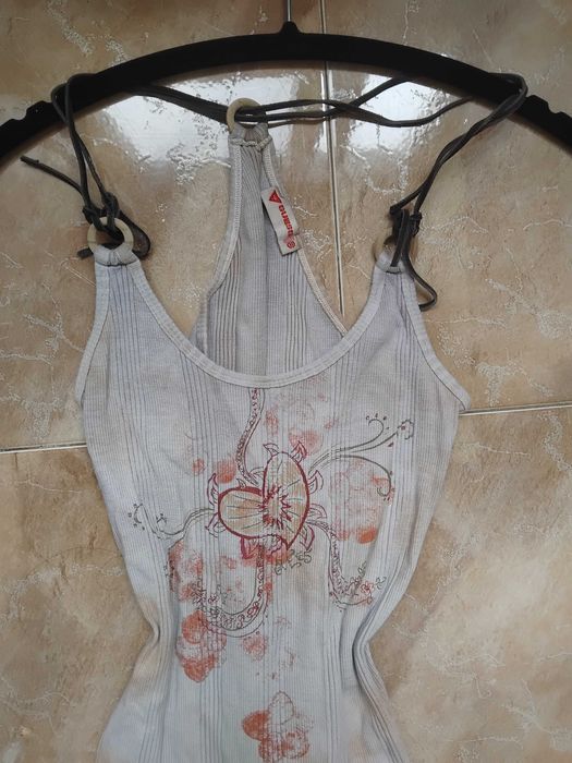 Guess 100% оригинален дамски АРТ потник