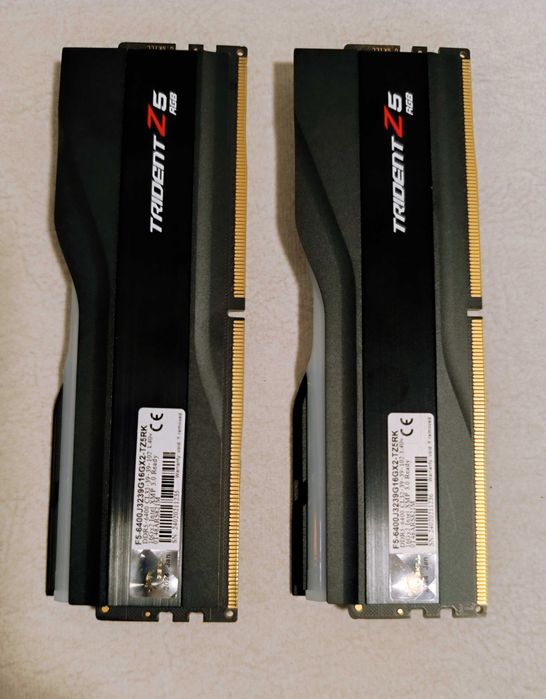 Pам Памет 32GB DDR5 6400MHz (2x16GB)  CL32 G.SKILL Trident Z5 RGB