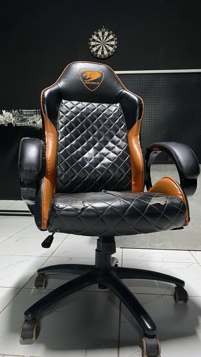 Игравой кресло срочно продам