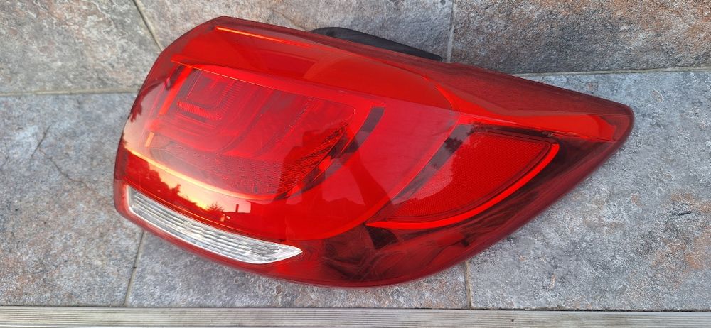 Stop(Tripla) Kia Sportage 3 dreapta