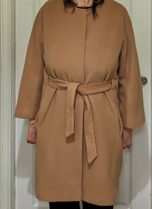 Пальто шерстяное