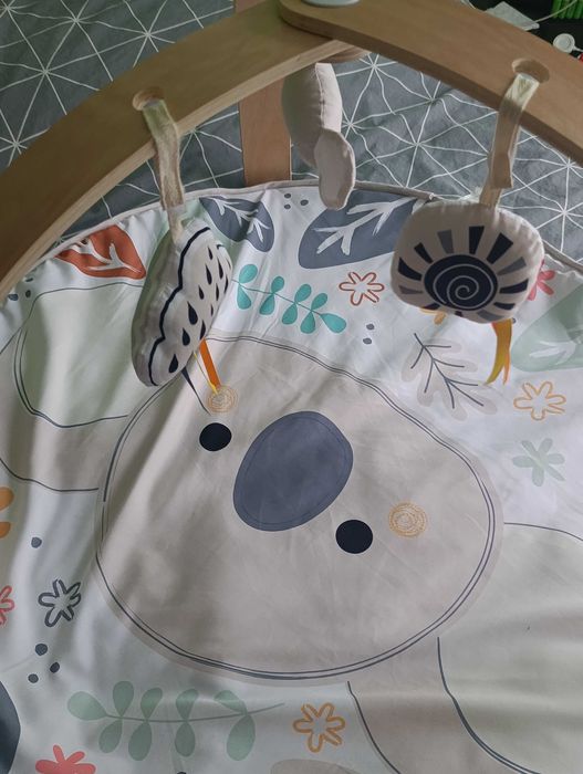 Активна гимнастика и въртележка за легло