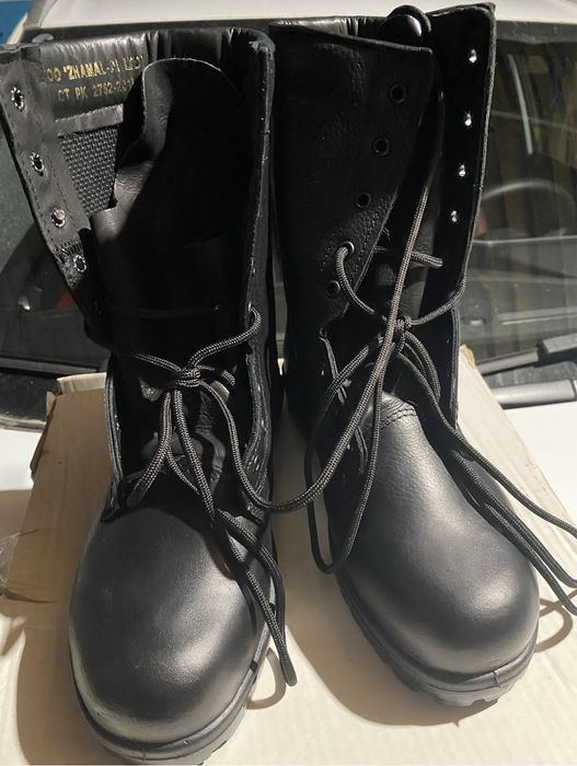 Продам берцы новый 41 размер