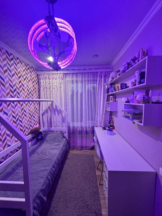 4 комнатный дом, Чкалова, 85 кВ