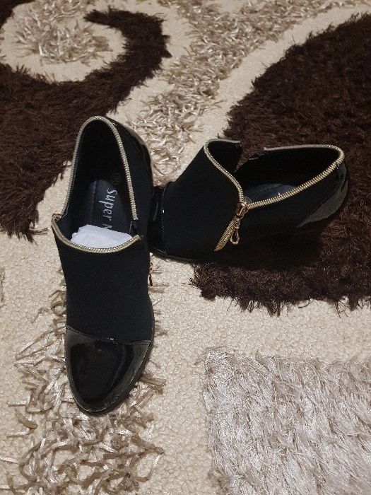 дамски обувки