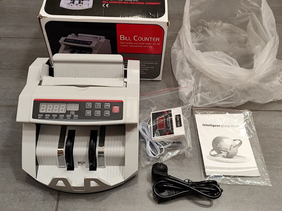 Машина / Броене / Банкноти