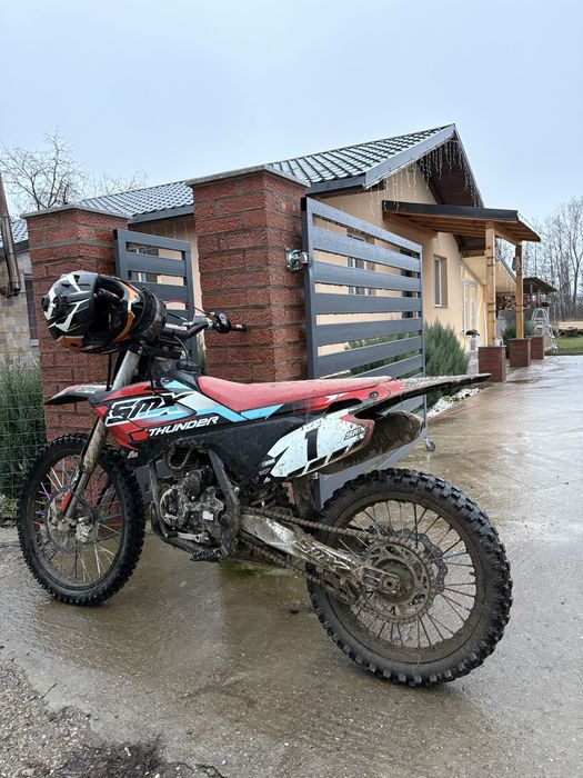 Vând Cross Apollo SMX Thunder 250
