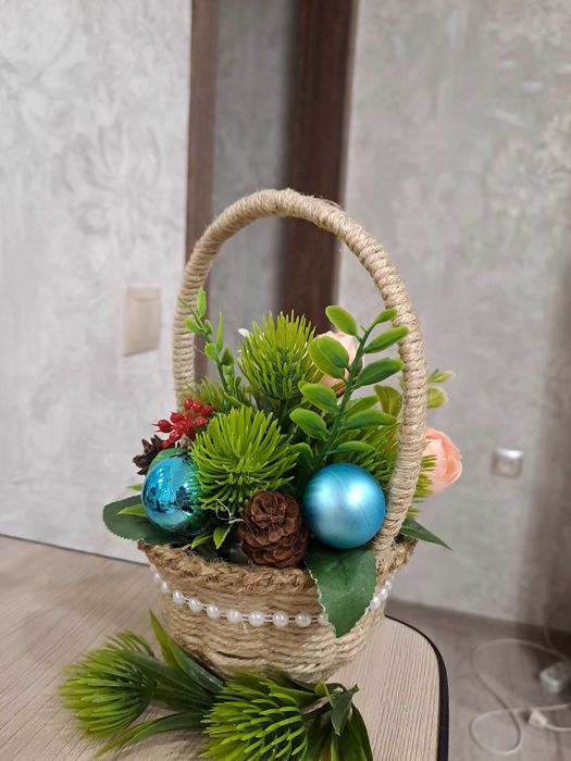 Продам новогодние поделки.