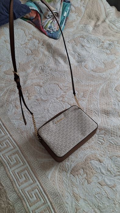 Продам сумку Michael kors