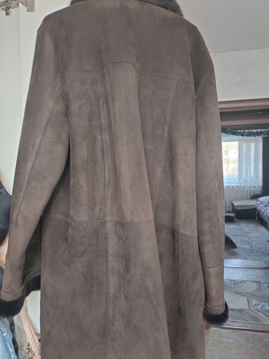 Продам мужскую дубленку