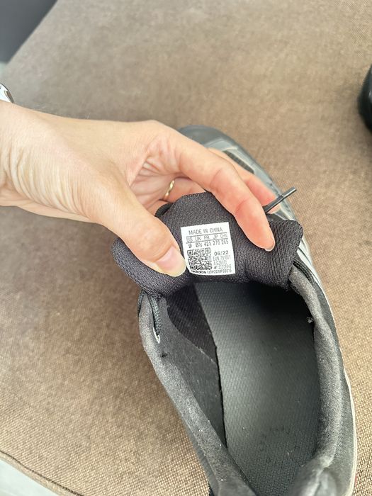 Adiddas Terrex  Swift Solo 2.0 Hiking  42 2/3