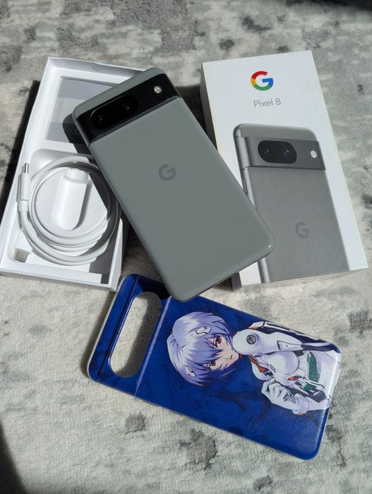 Pixel 8 с полосой на экране