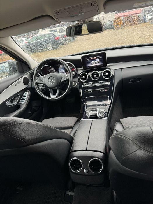 Mercedes-Benz C-Class C 220 4Matic