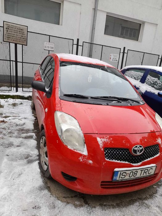 masina Toyota Yaris