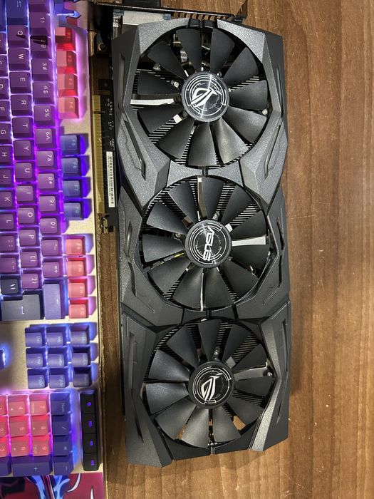 Placa video Nvidia ASUS Rog Strix Geforce GTX 1080 Ti OC 11GB GDDR5X