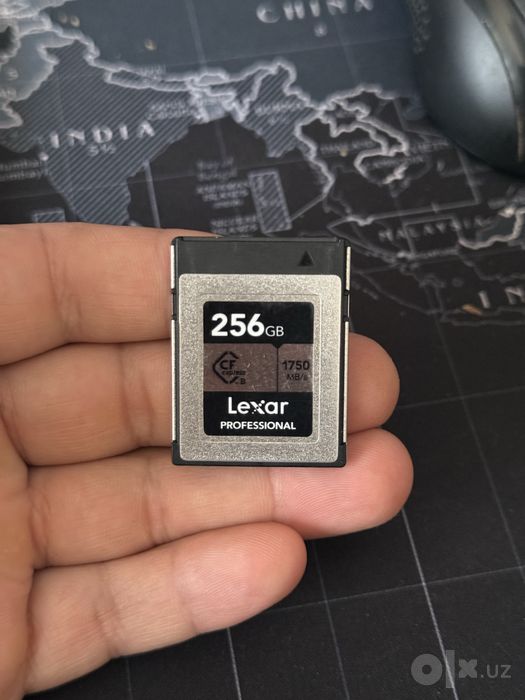 CF express 256 GB 1750 MB