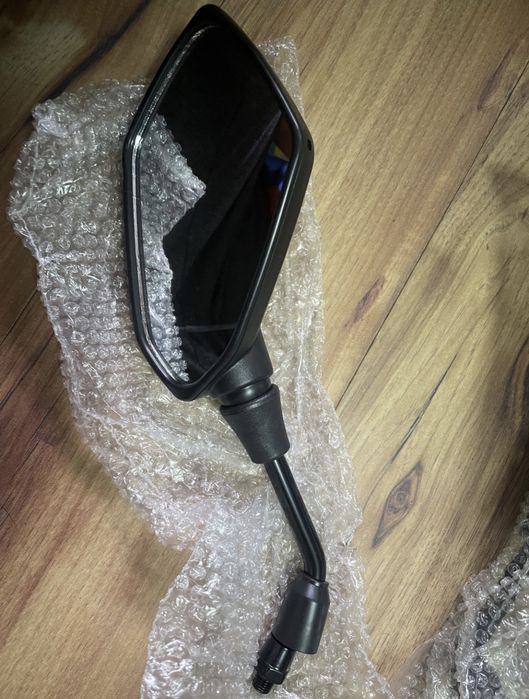 Странични огледала за скутер,мотор и са 10 мм