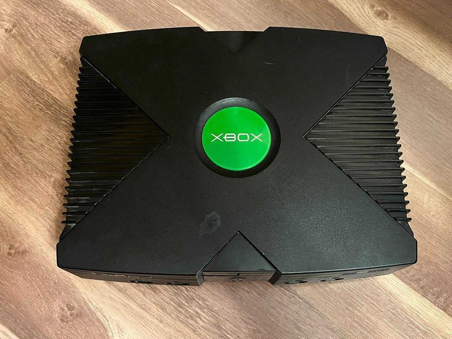 Xbox clasic (prima generație) + 3 controllere