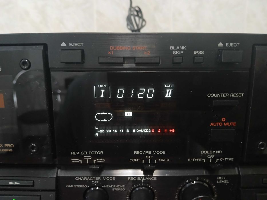 Vând deck Akai gx w45