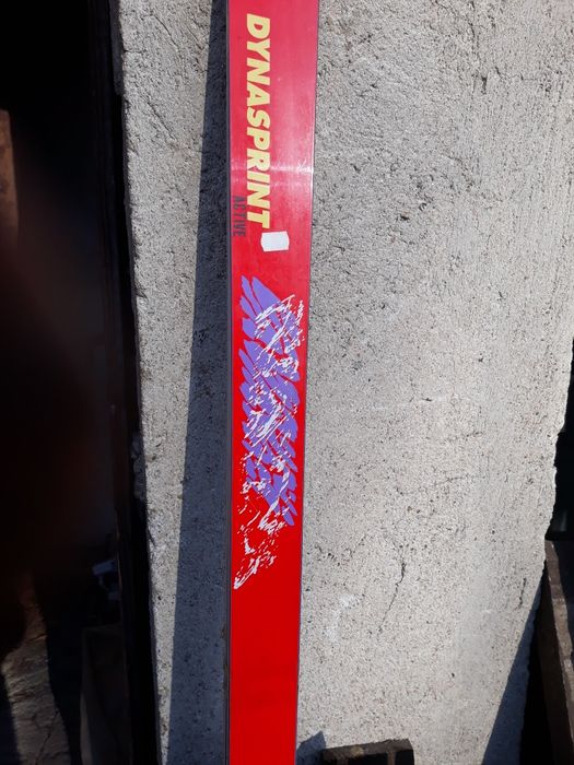 Продавам Чисто нови ски