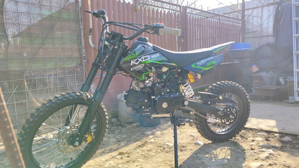 Vând cross 125 kxd