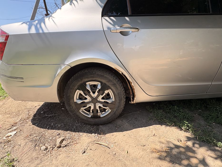 Продается авто Gelly sc7 2014 1,8