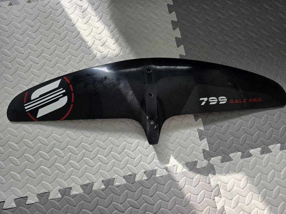 799 foil front wing