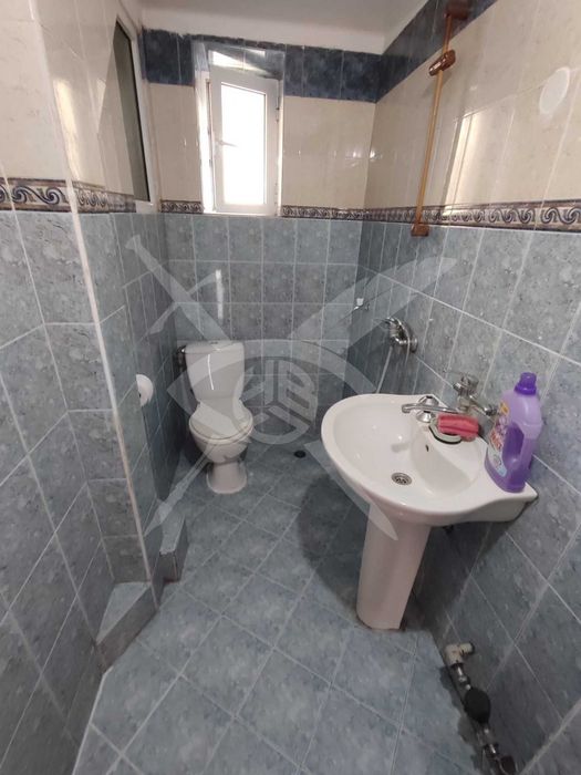 Продава се Тристаен апартамент в Варна, Център - 92 кв.м за 2392 €/кв.м - Снимка #9