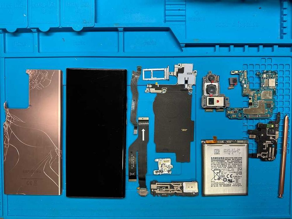 Samsung Galaxy Note 20 Ultra 5G на части