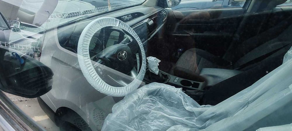 Toyota hilux 2020-2024 dezmembrari