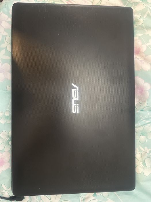 Ноутбук ASUS core i3 1.80 GHz