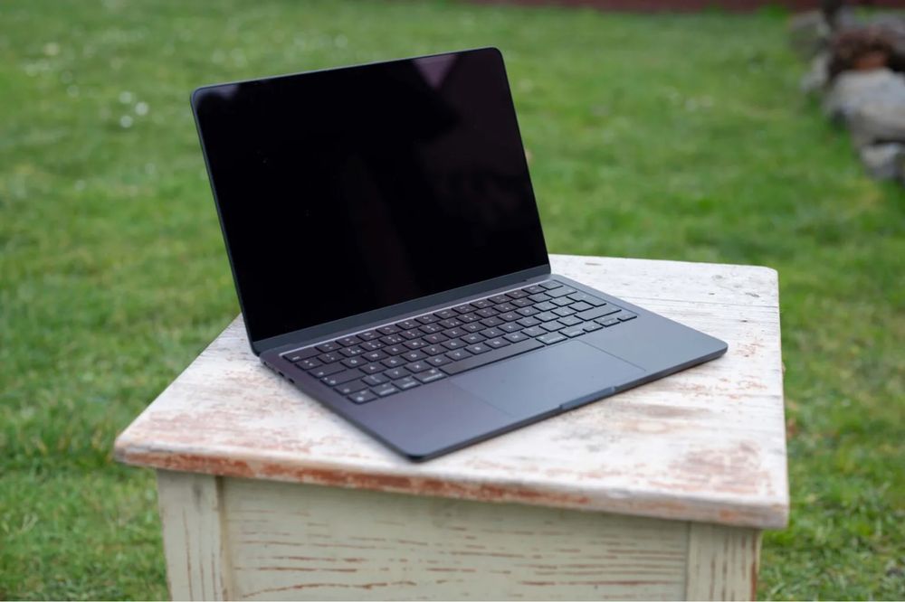 MacBook Air m4 16/512 100%