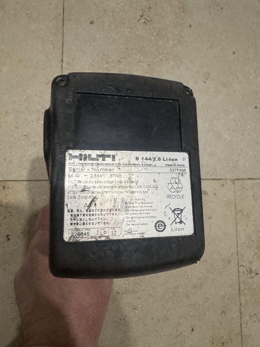 Hilti SF 144-A / masina de gaurit si insurubat