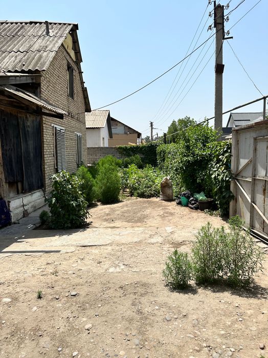 Продается своя дача с бассейном Янгихает