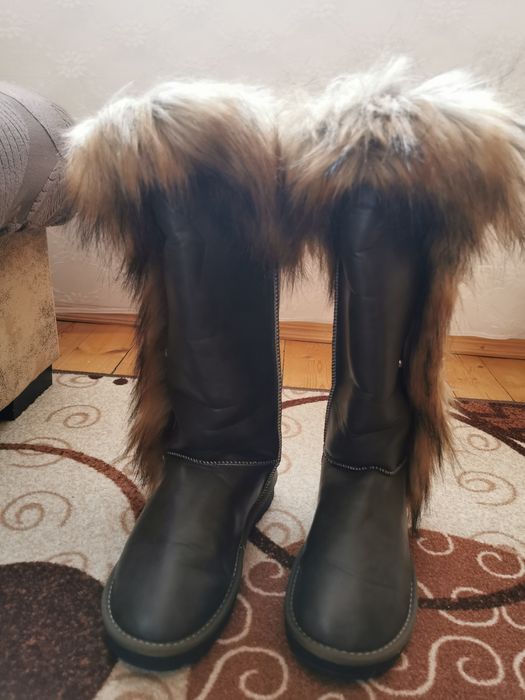 Ботуши с косъм - тъмно зелени