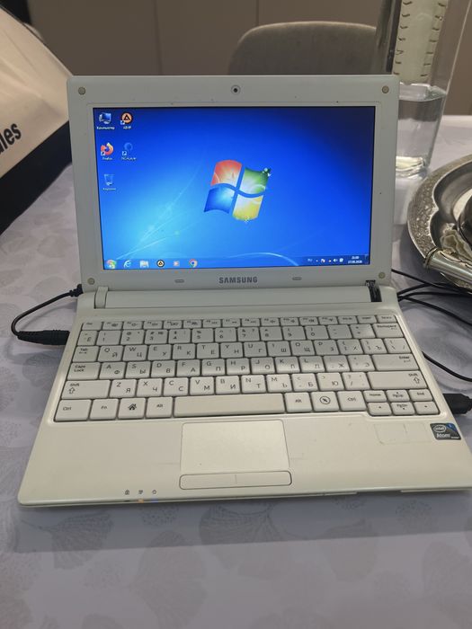 Продам  Нетбук  Samsung  N100SP