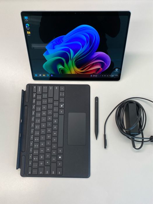 Microsoft Surface Pro for Business 11 Intel 16/256