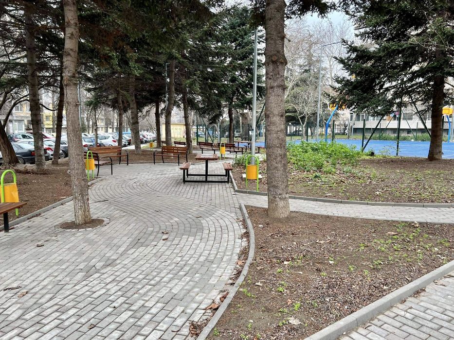 Дава се под наем Тристаен апартамент в Варна, Морска градина - 70 кв.м за 650 € - Снимка #21