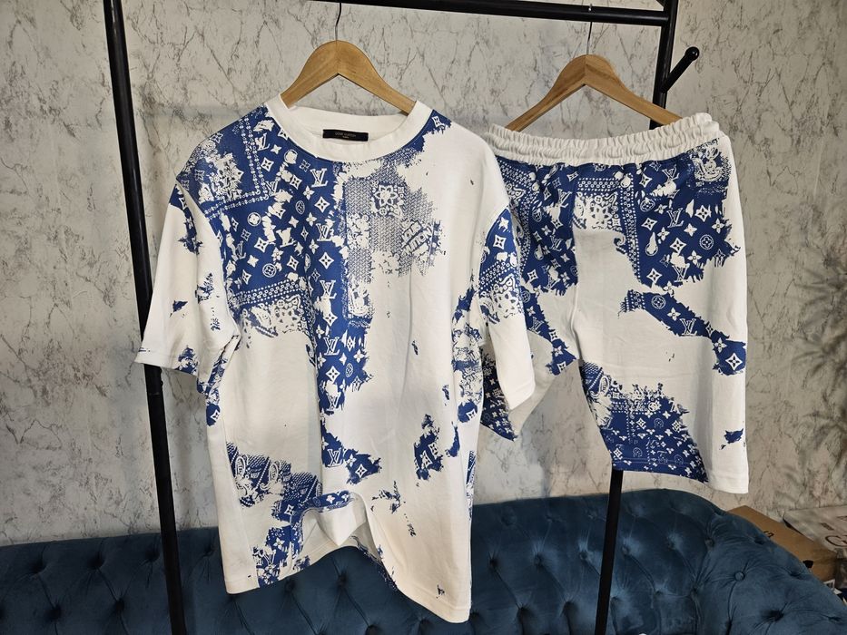 Compleu louis vuitton