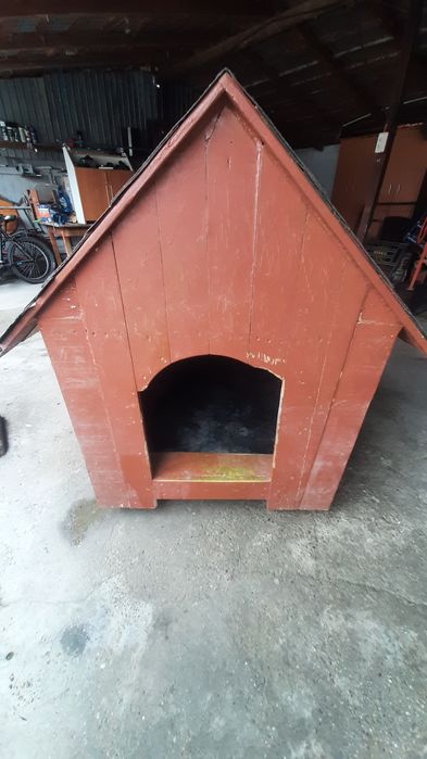 Vând cușcă de câine