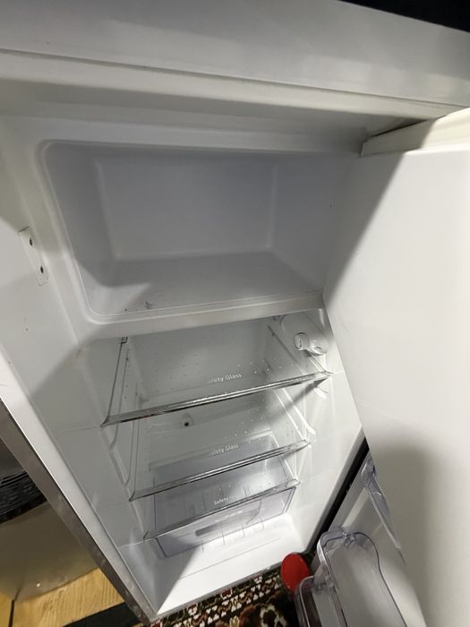 Artel xolodilnik boyi 126 eni 55 OXIRGI NARXI OTIB BERILMIDI